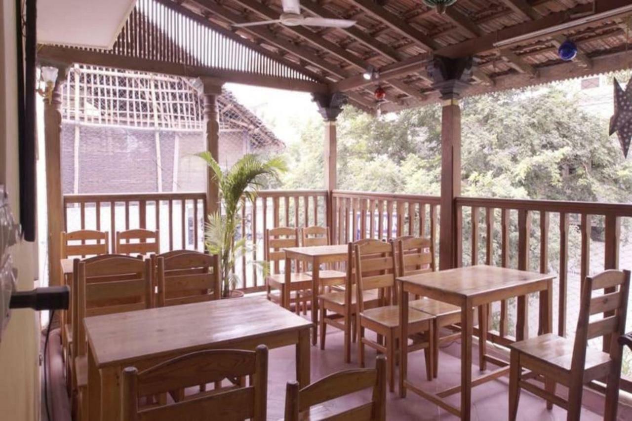 A La Villa Creole Puducherry Exterior foto
